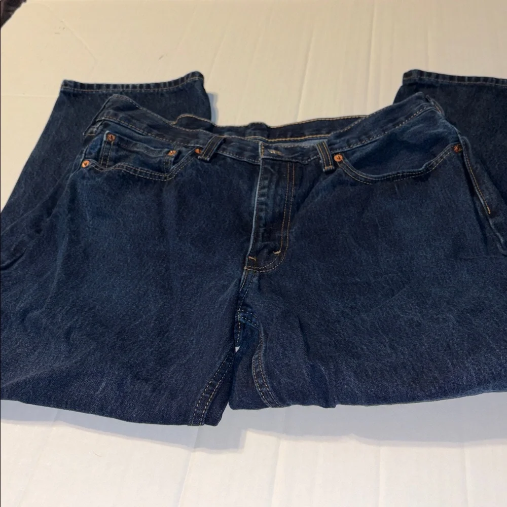Levi Strauss 550 dark wash jeans size W36 L29